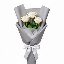Букет 3 белые розы в Нежинка