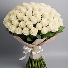 Букет 101 беля роза Белоснежка в Нежинка