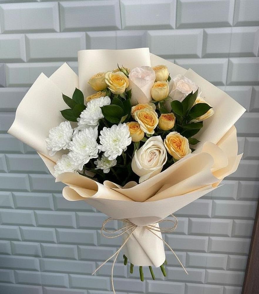 Букет цветов из: Розы и Хризантемы в Нежинка