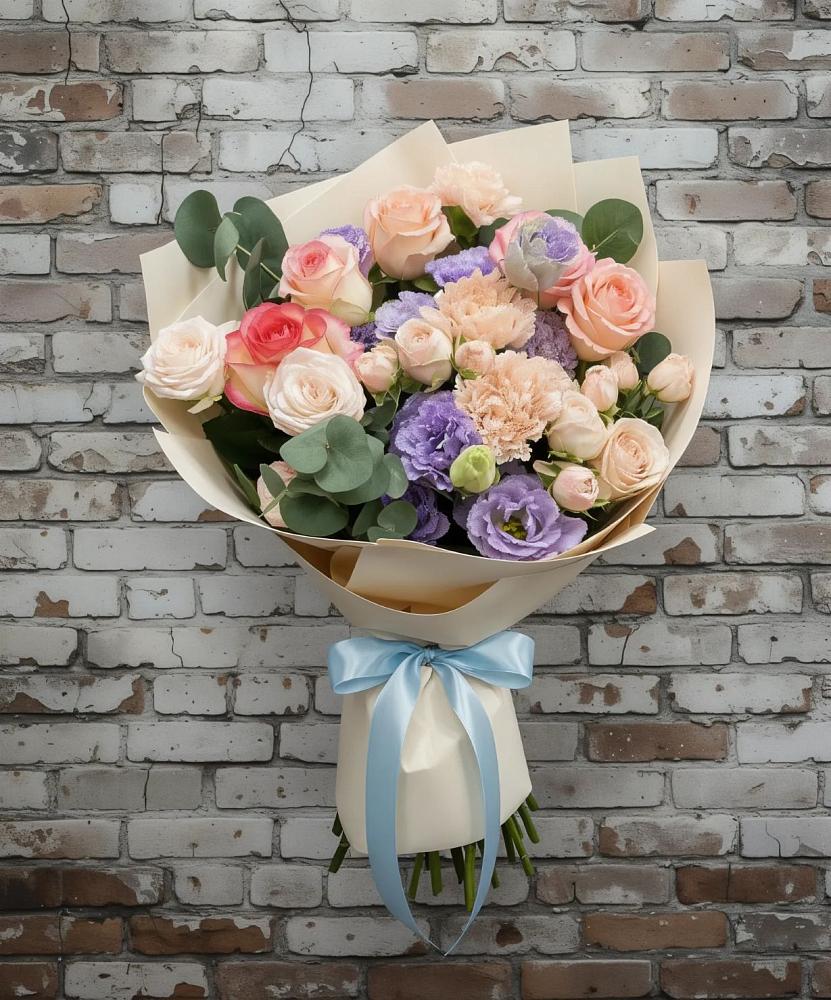 Букет цветов из: Розы, Лизиантусы и Гвоздики в Нежинка