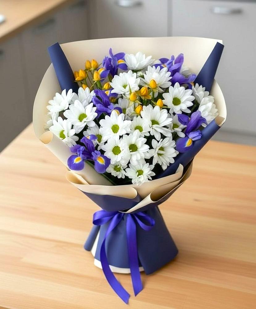 Букет цветов из: Розы, Ирисы и Хризантемы в Нежинка