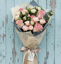 Букет цветов из:  Розы в Нежинка