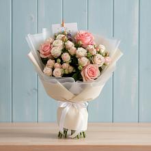 Букет цветов из:  Розы в Нежинка