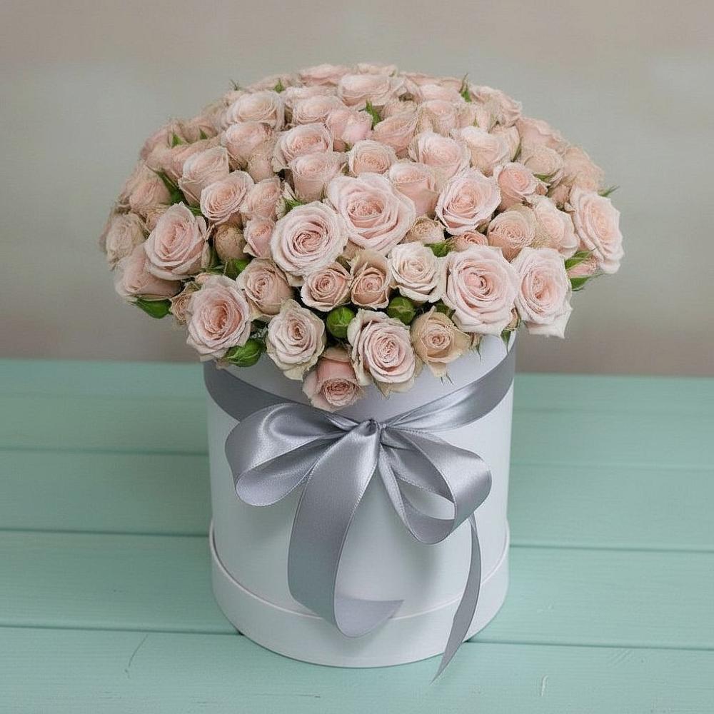 Цветочная композиция из Розы в шляпной коробке в Нежинка